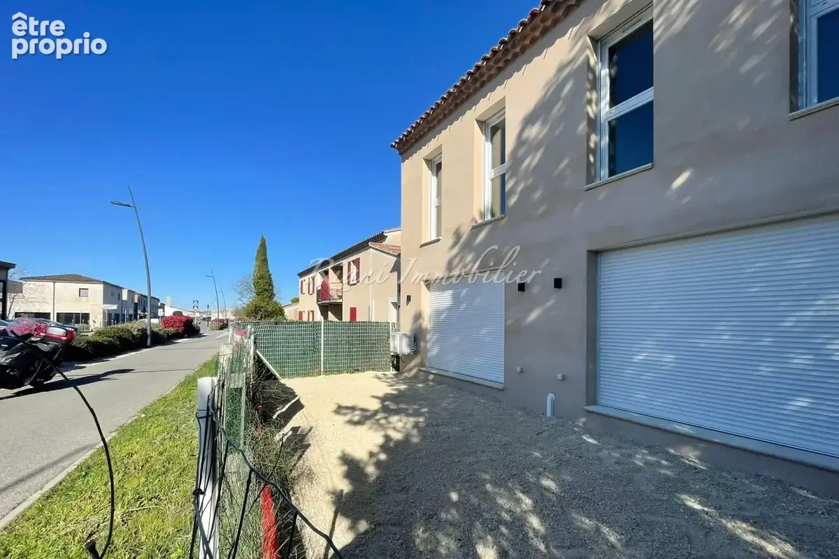 Commerce 40 m² à vendre à Oppede (84580) - photo 2