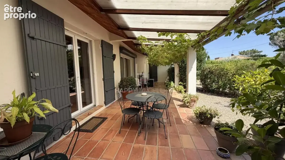 EXCLUSIVITE : Mouriès, proche village et commerces , maison de plain pied - photo 6