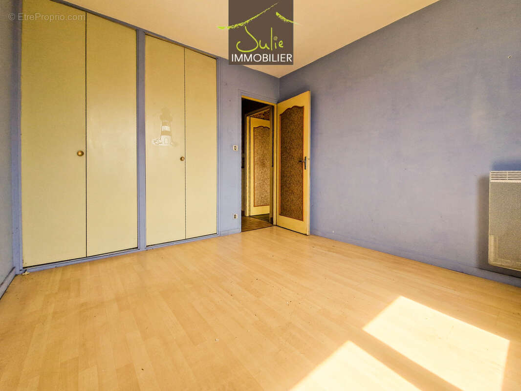 Maison a renover a bressuire proche des commerces - photo 8