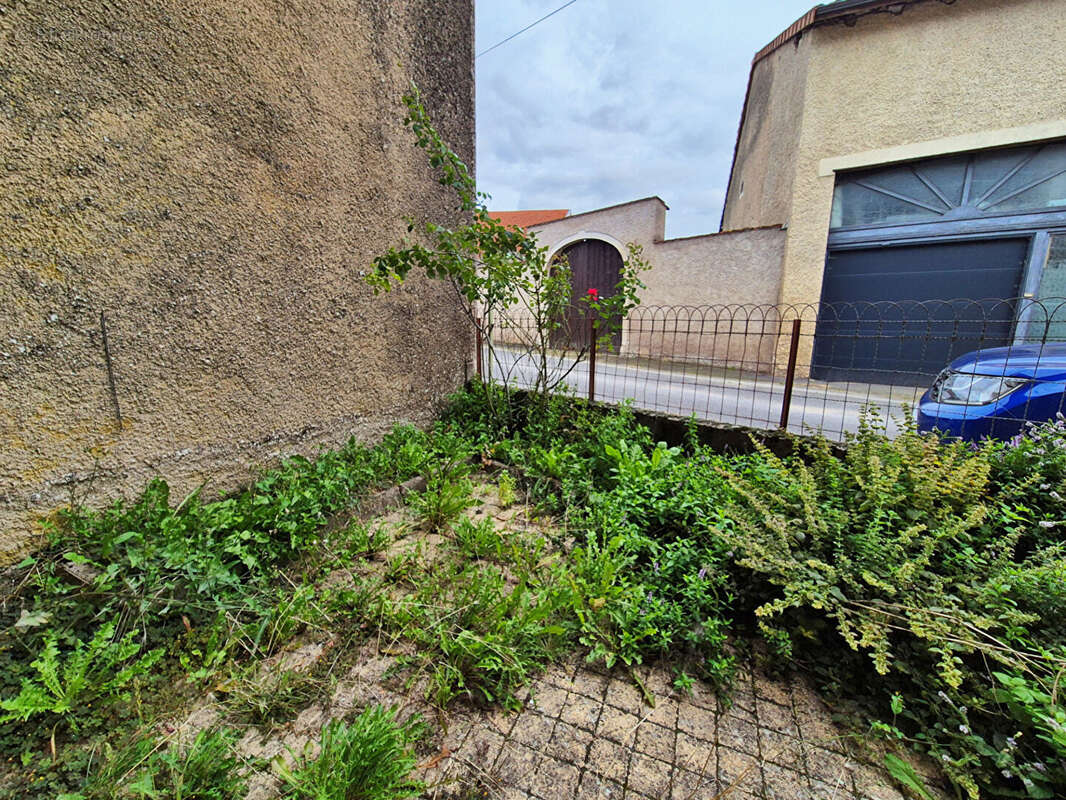 Maison à PAGNY-LA-BLANCHE-COTE