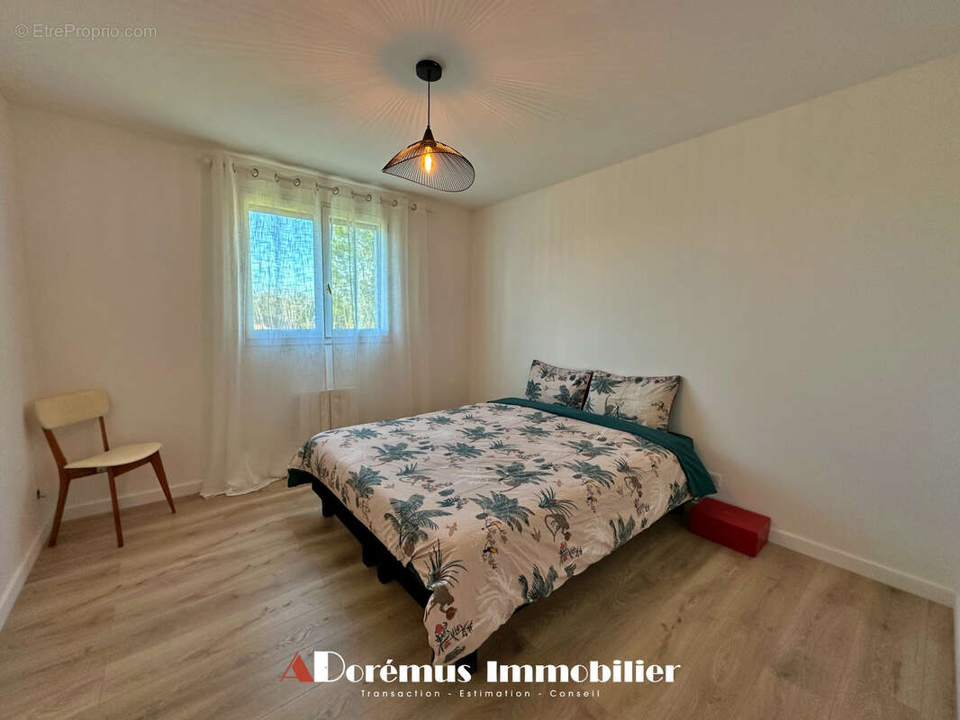 Maison à CAMBLANES-ET-MEYNAC