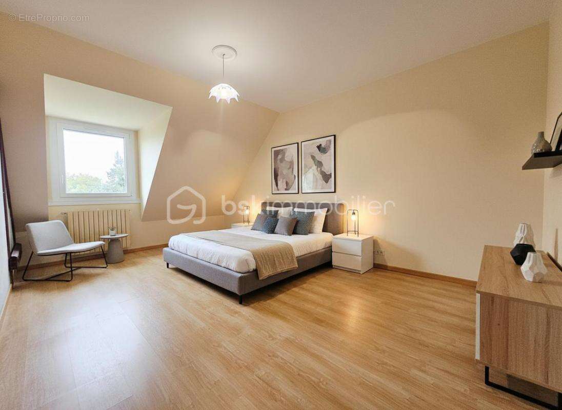 Maison à MAURE-DE-BRETAGNE