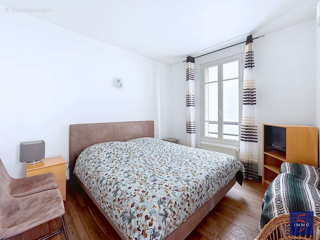 Maison à VAIRES-SUR-MARNE