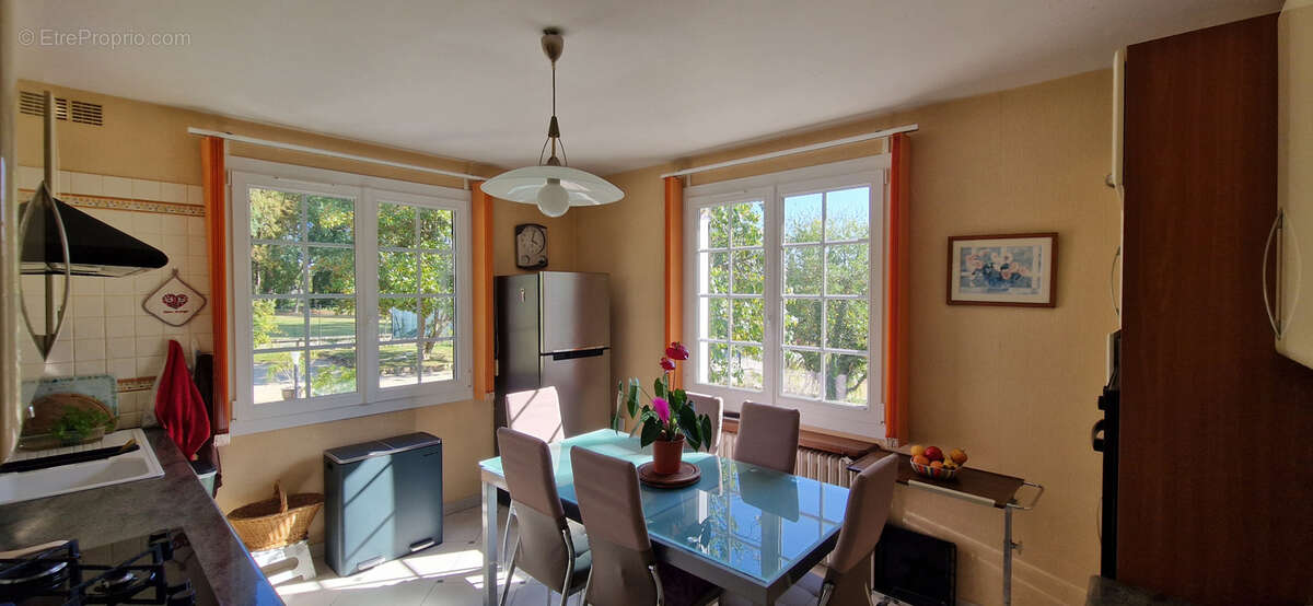 Autre à BUCY-LE-LONG