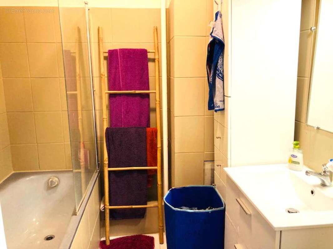 Photo 8 - Appartement à BRON