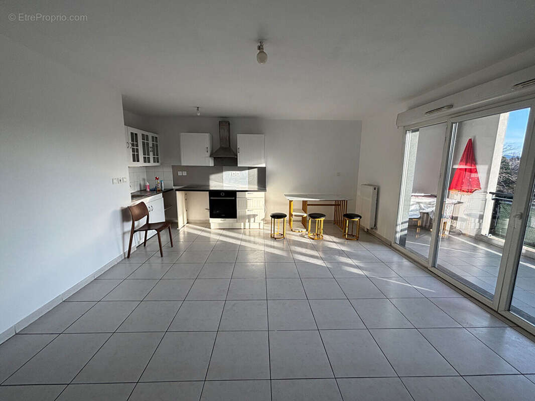 Appartement à MARSEILLE-14E