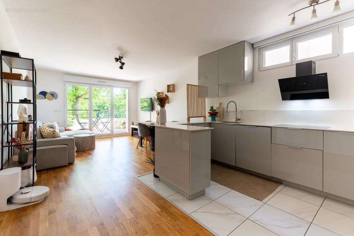 Appartement à BRY-SUR-MARNE