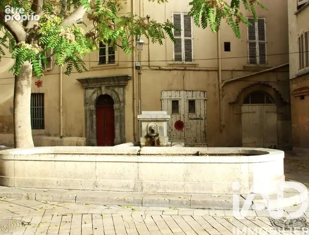 Photo 1 - Commerce à TOULON
