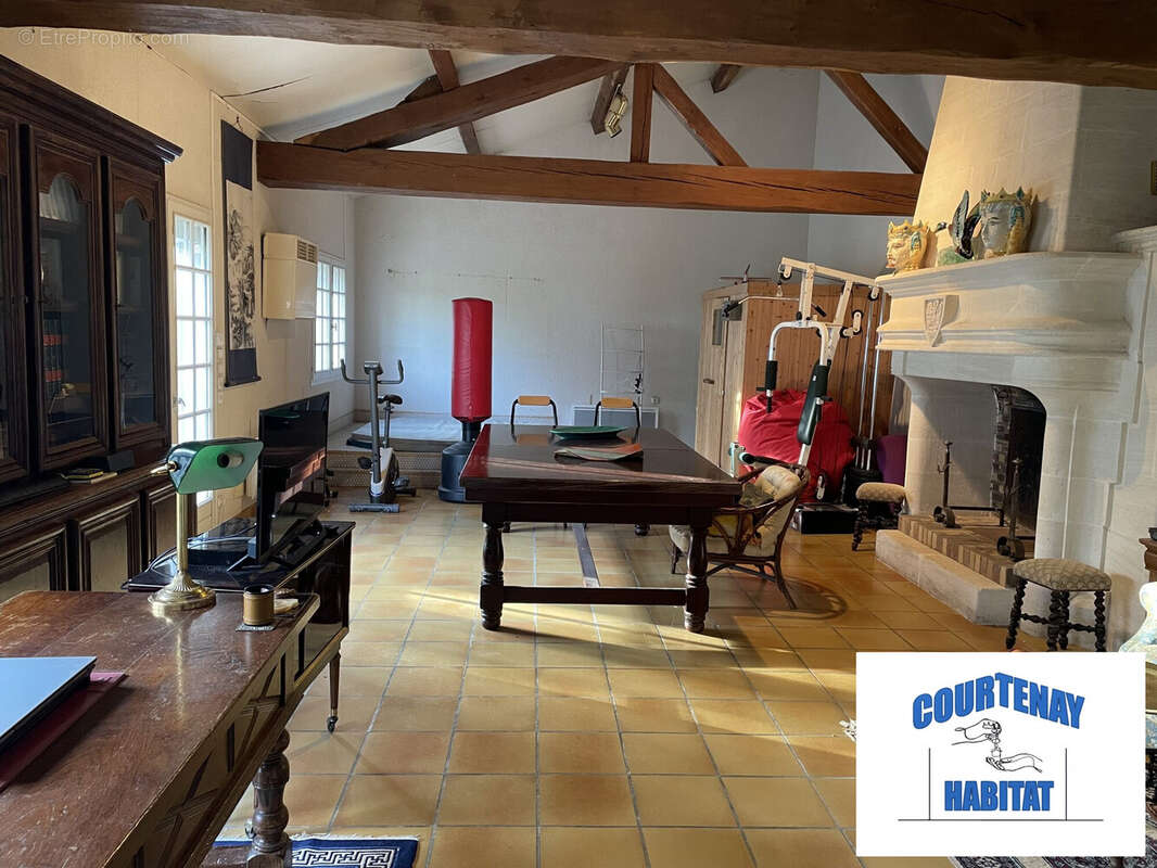 Maison à CHUELLES