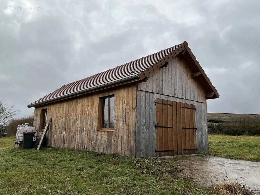 Maison à SAULIEU
