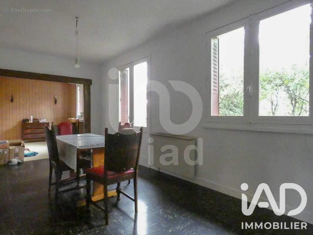 Photo 3 - Maison à MONTLUCON