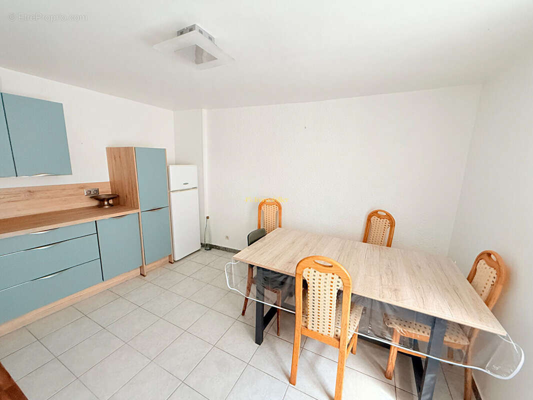 A vendre agde maison  4 pièces + combles 32m² - photo 2