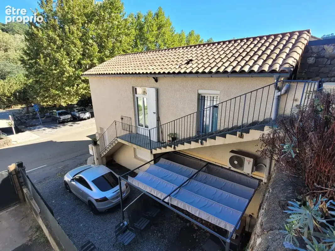 Maison entièrement rénovée - P2 et P1 - 82.13 m² - photo 2