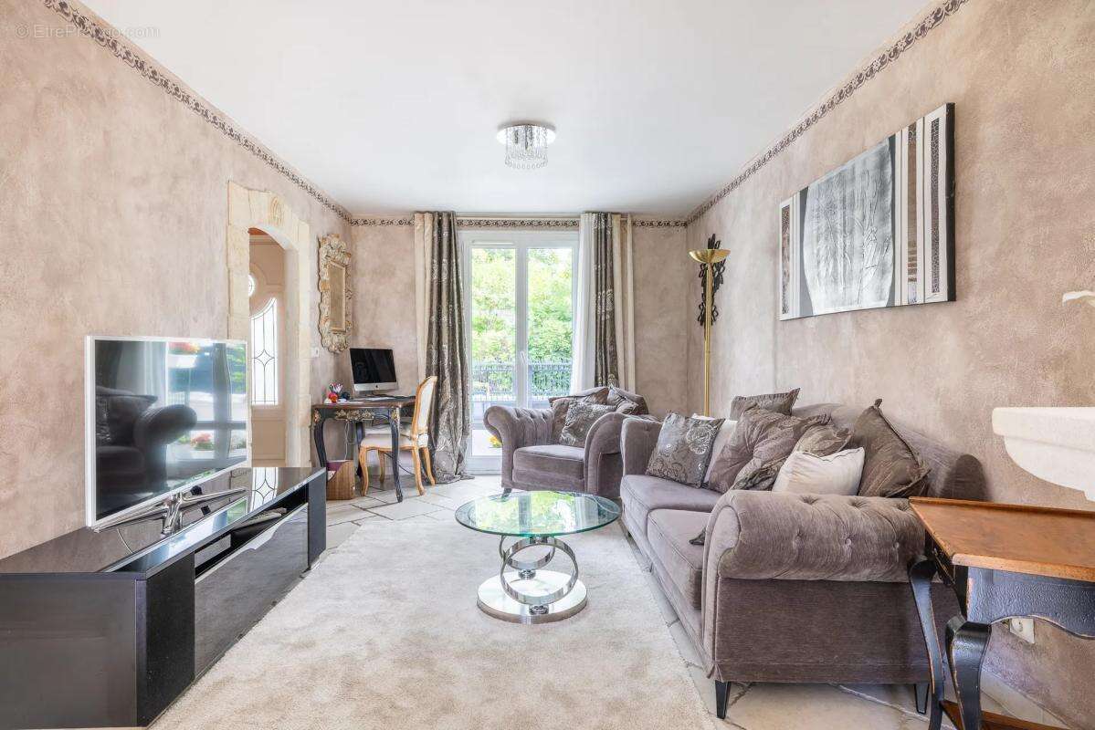 Maison de 5 pièces de 120 m² à Limeil-Brévannes - photo 2
