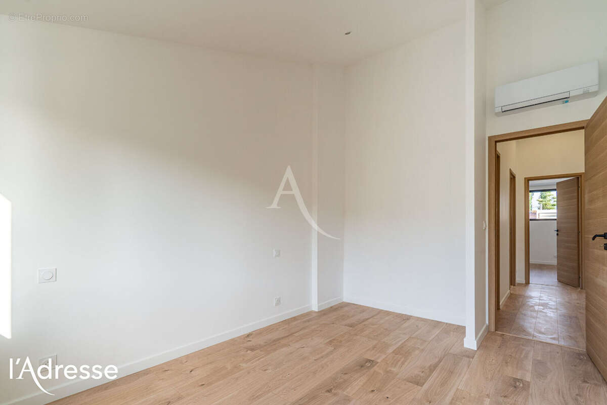 Maison à LE BOUSCAT