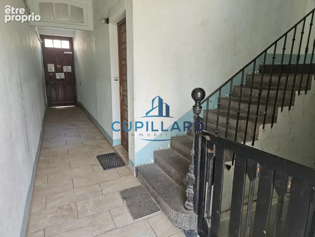 Appartement T2 -  copropriété bien entretenue avec jardin arboré - photo 11