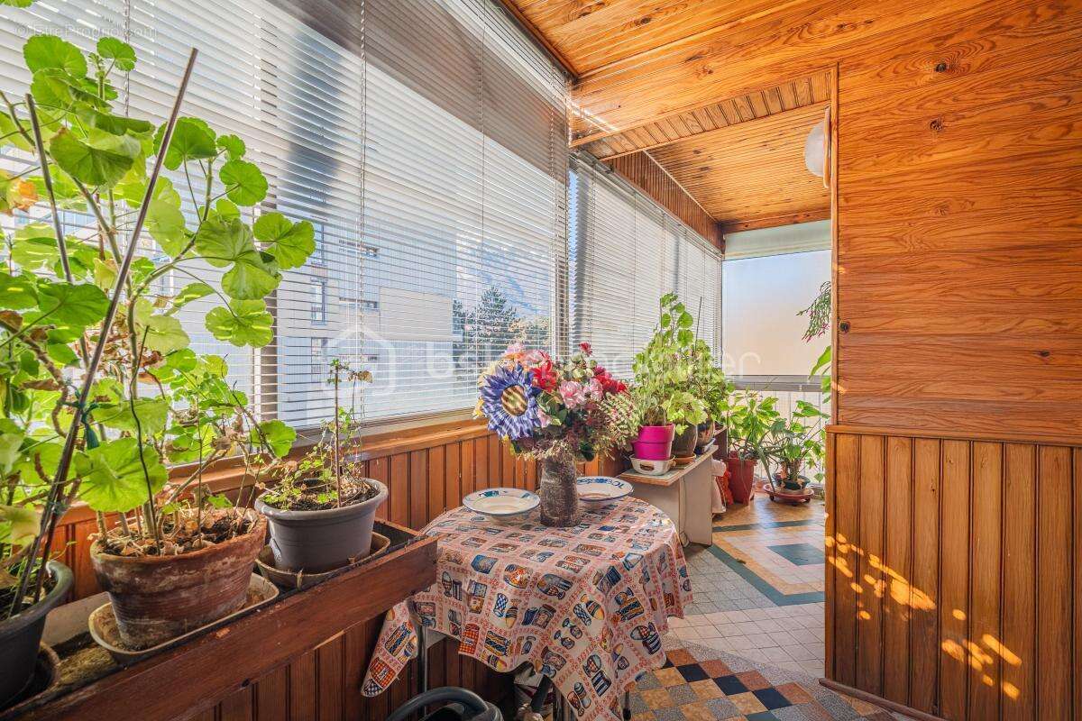 Appartement à ECHIROLLES