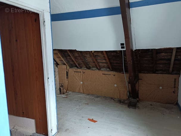 Appartement à VILLAINES-LA-JUHEL