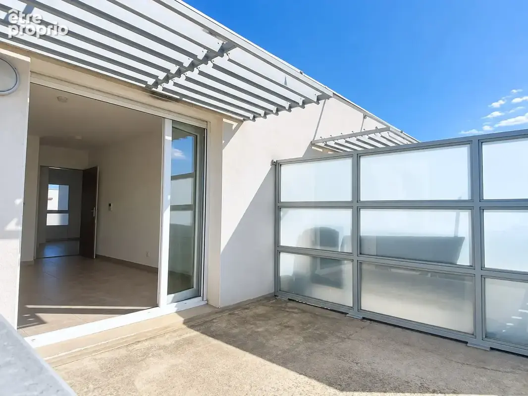 Un appartement recent de type 2, avec terrasse et parkings, au sud de perpignan - photo 2