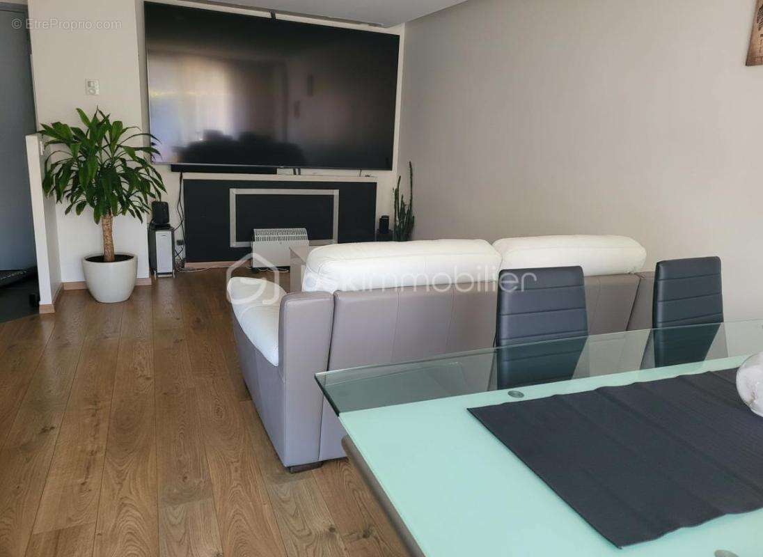 Appartement à CLUSES