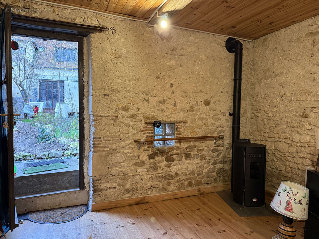 Maison à COSNE-COURS-SUR-LOIRE