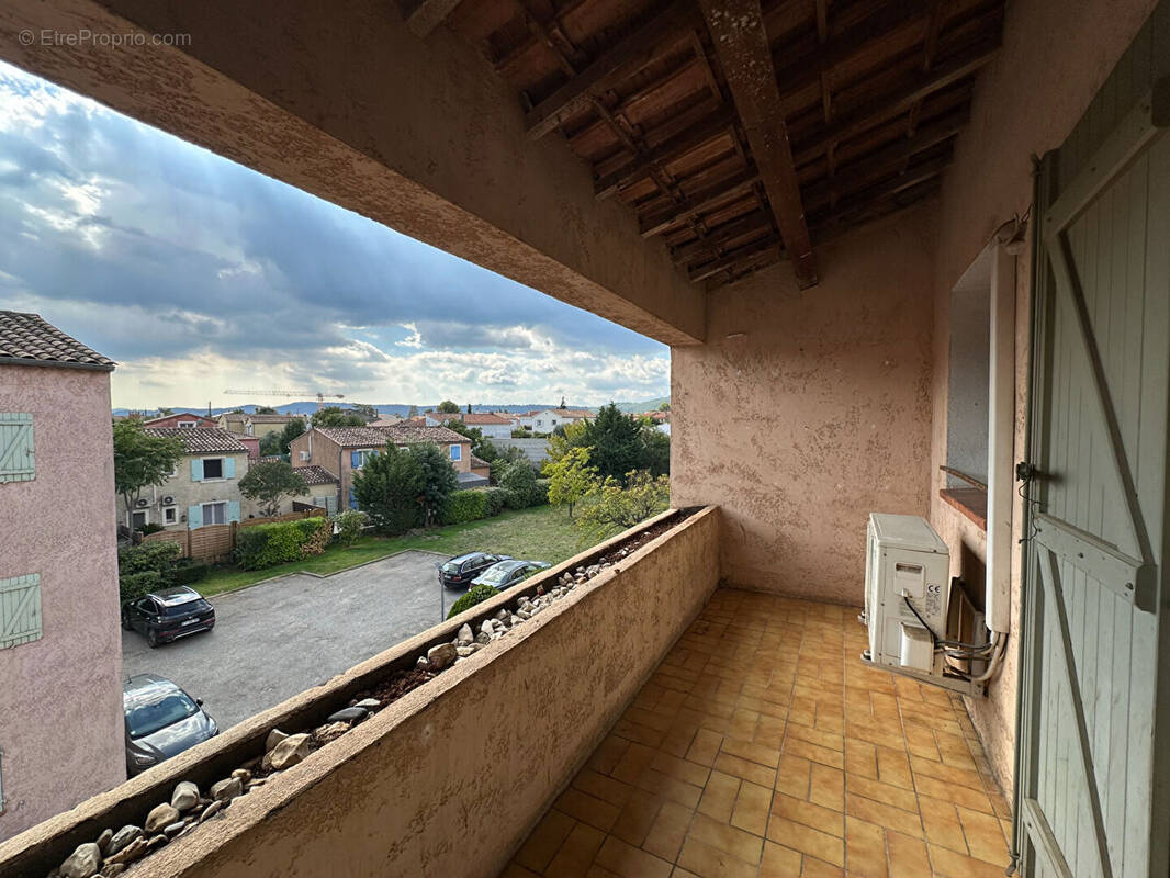 Appartement à LE LUC
