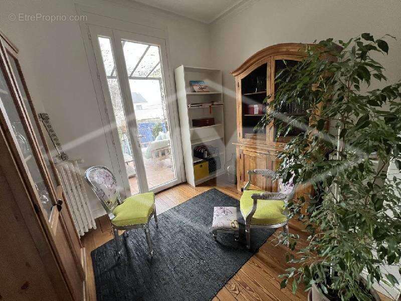 Maison à COMBS-LA-VILLE