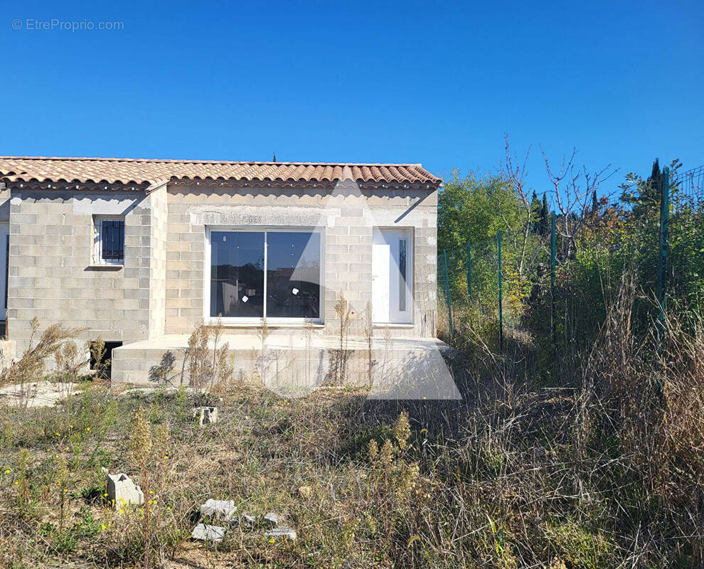 Maison à MALEMORT-DU-COMTAT