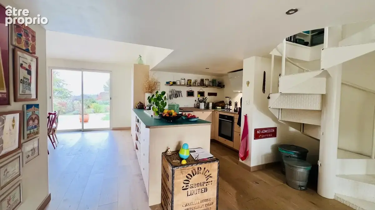 Maison avec piscine au calme - photo 6