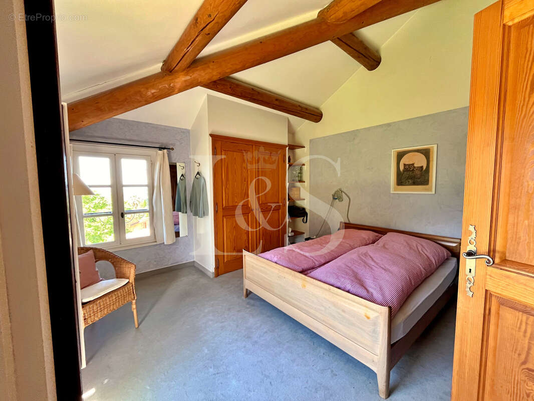 Maison à VAISON-LA-ROMAINE
