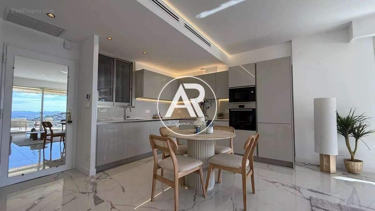 Appartement à VILLEFRANCHE-SUR-MER