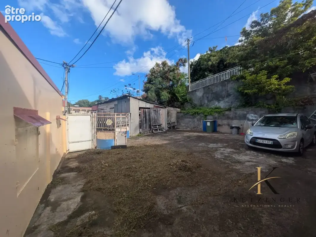 Maison 6 pièces 80 m² à vendre à Basse-Terre (97100) - photo 9