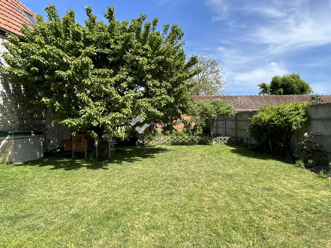 Maison à ORVILLIERS