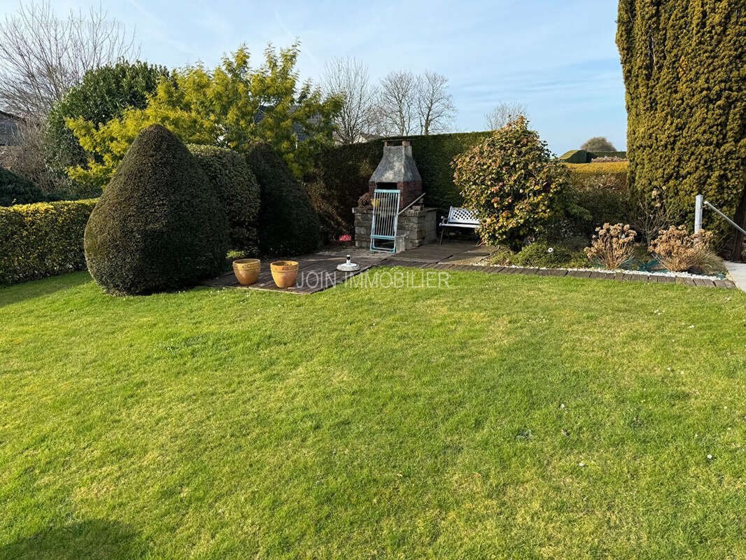 Maison à SAINT-MARTIN-EN-CAMPAGNE