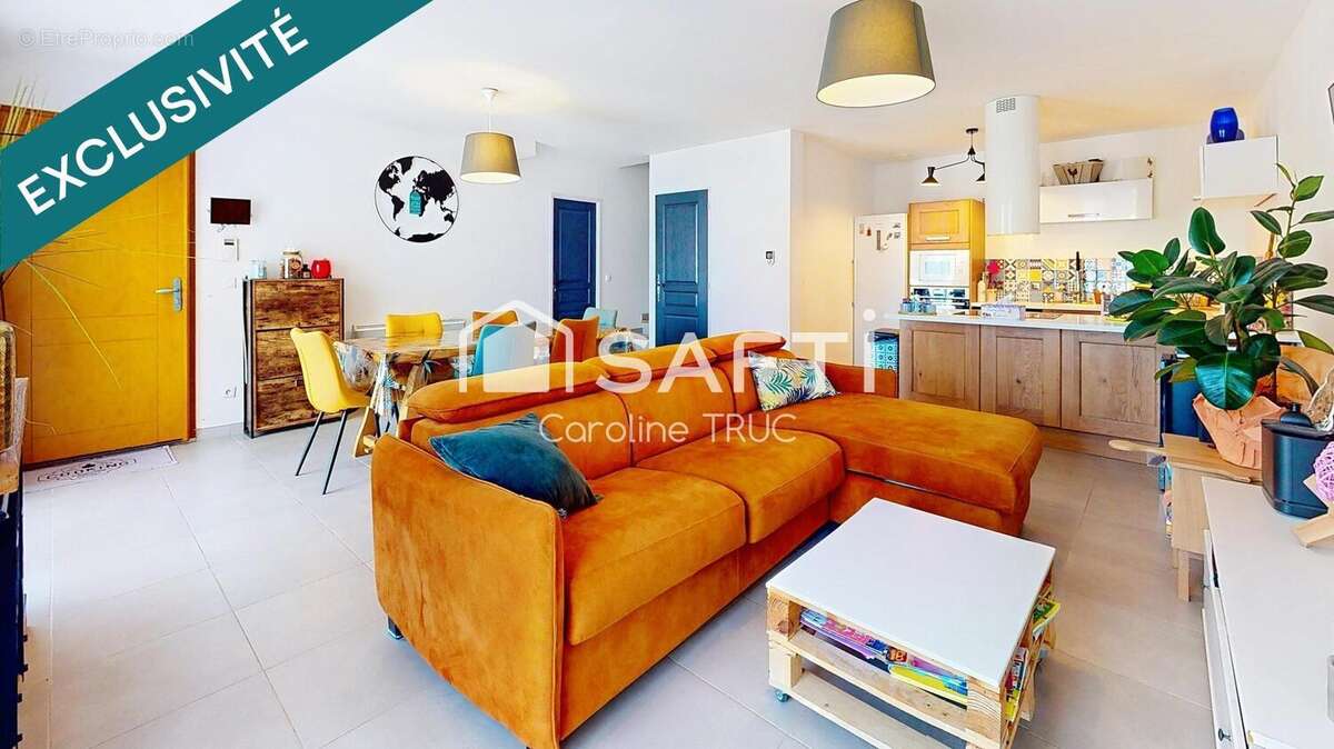 Photo 2 - Maison à LA ROQUEBRUSSANNE