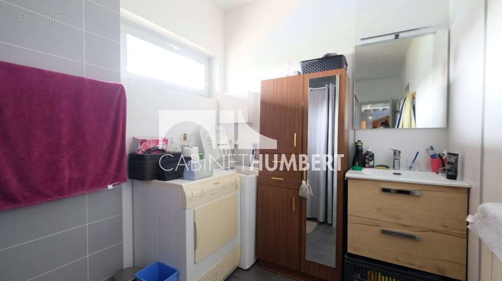 Maison à BOISSET-LES-MONTROND