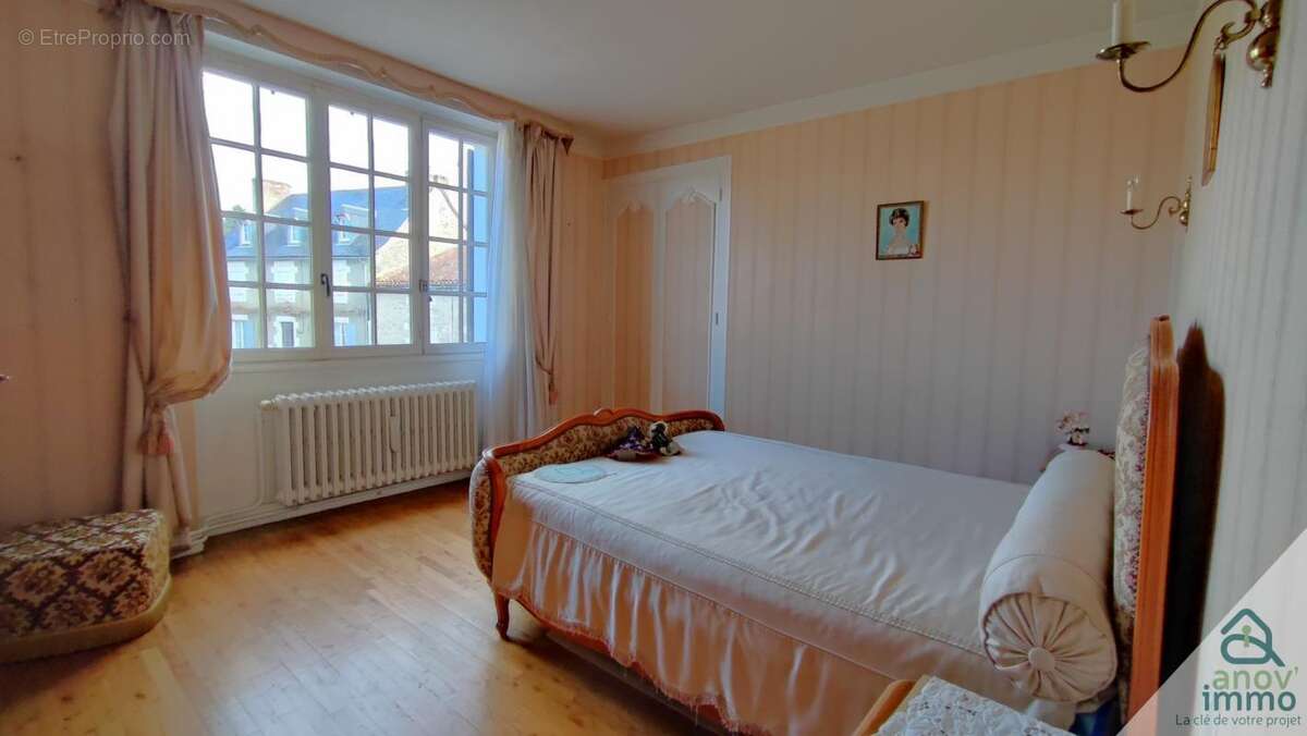 Maison à MAUPREVOIR