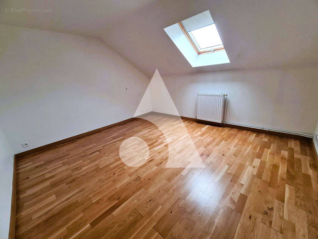 Appartement à SAINT-GERMAIN-SUR-MORIN