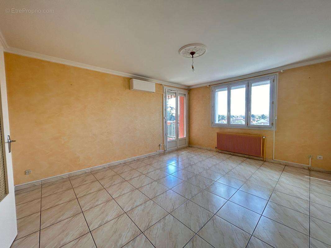 Appartement à CHASSIEU