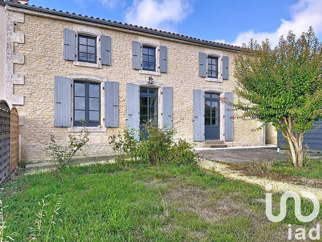 Photo 1 - Maison à LIEZ