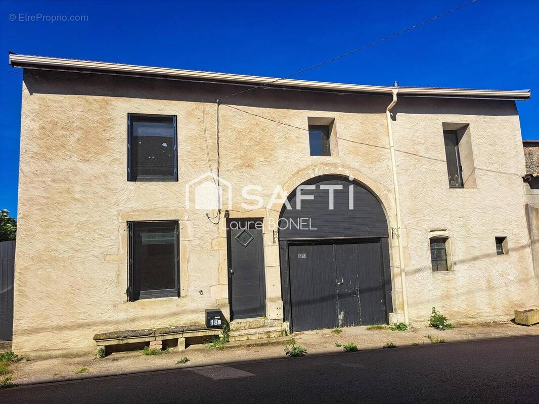 Photo 1 - Maison à HOUDREVILLE