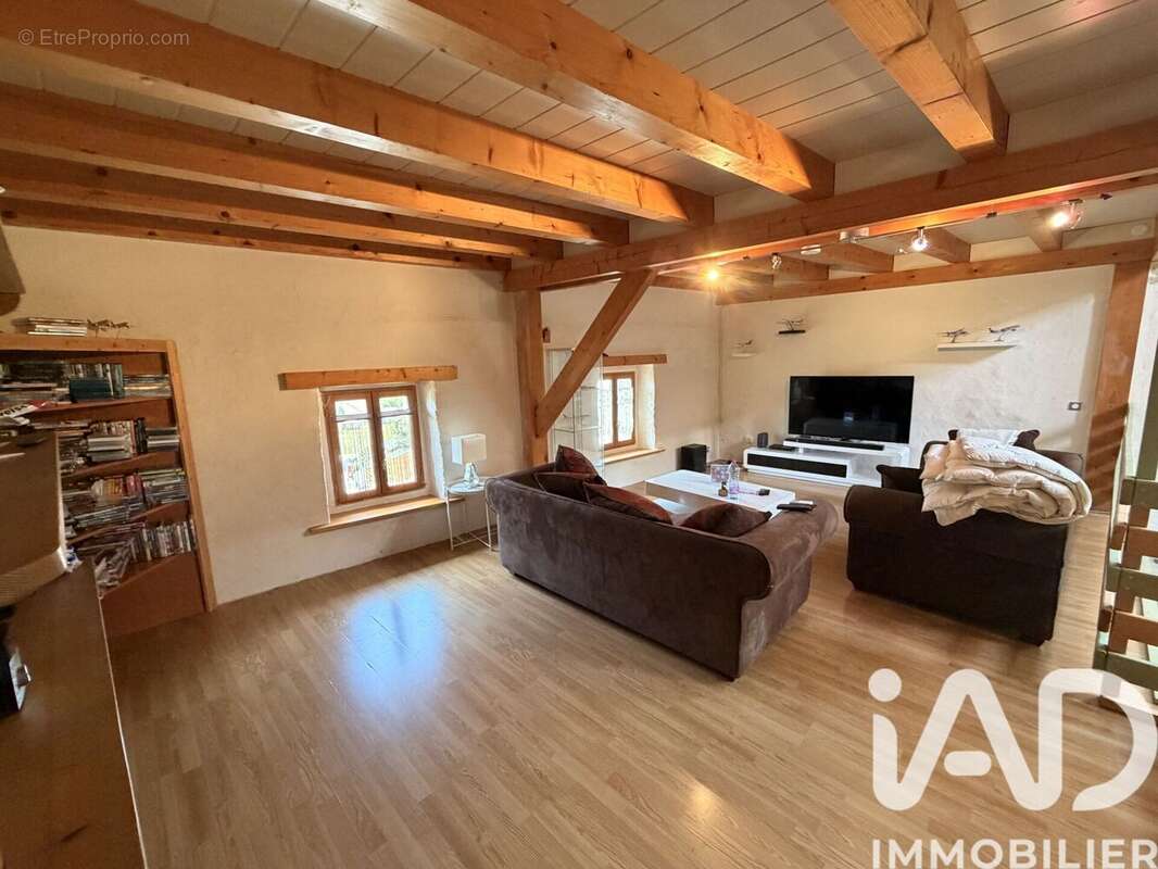 Maison 171 m² à Minzier  - photo 5