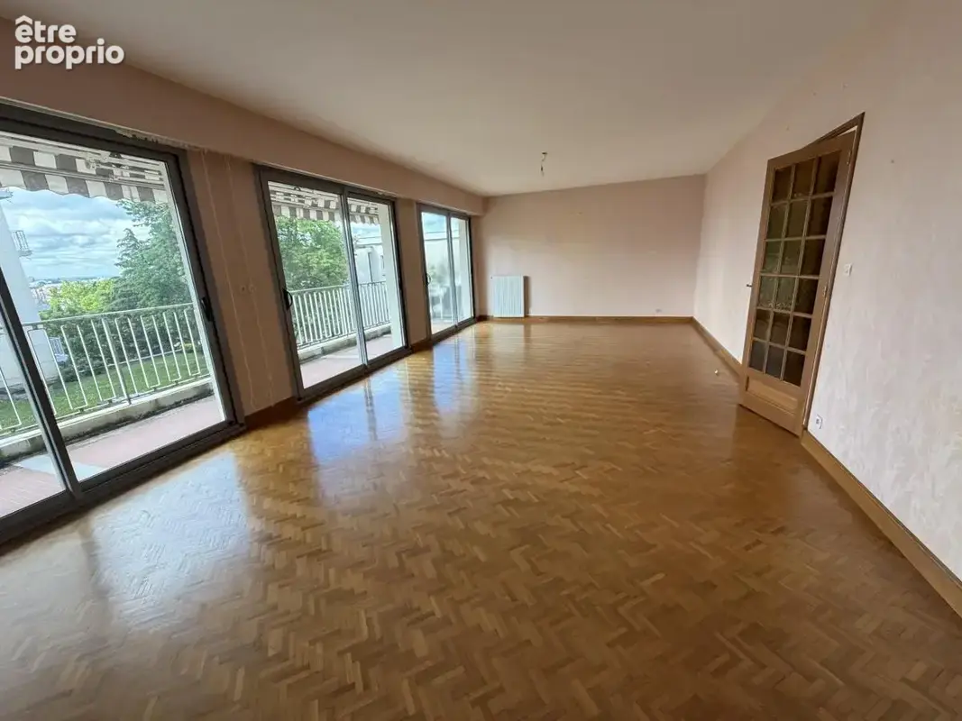 Appartement 105 m² à Cholet  - photo 3