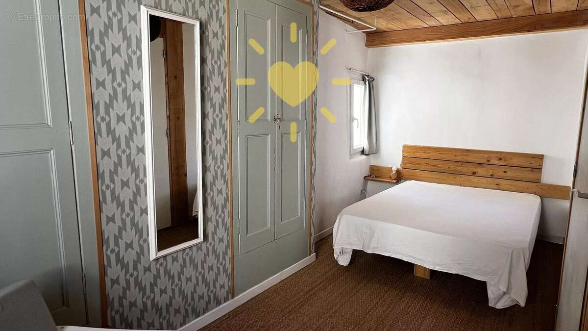 Appartement à CLAVIERS