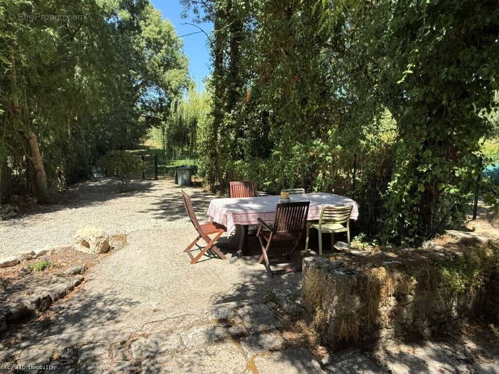 Charmante Maison En Pierres Avec Gîte En Activité, A Proximité De Mansle - photo 5