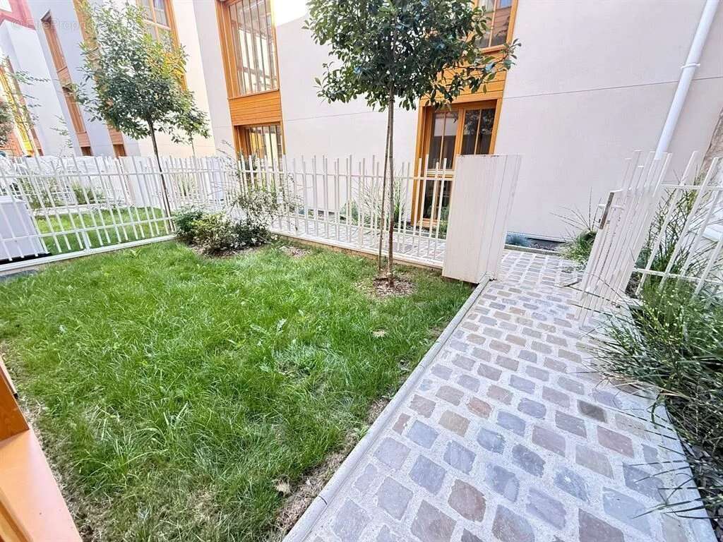 Appartement à PARIS-12E
