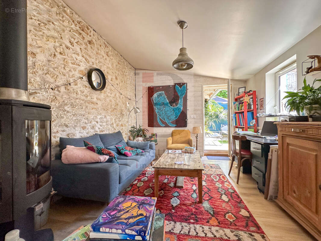 Maison à FOURAS