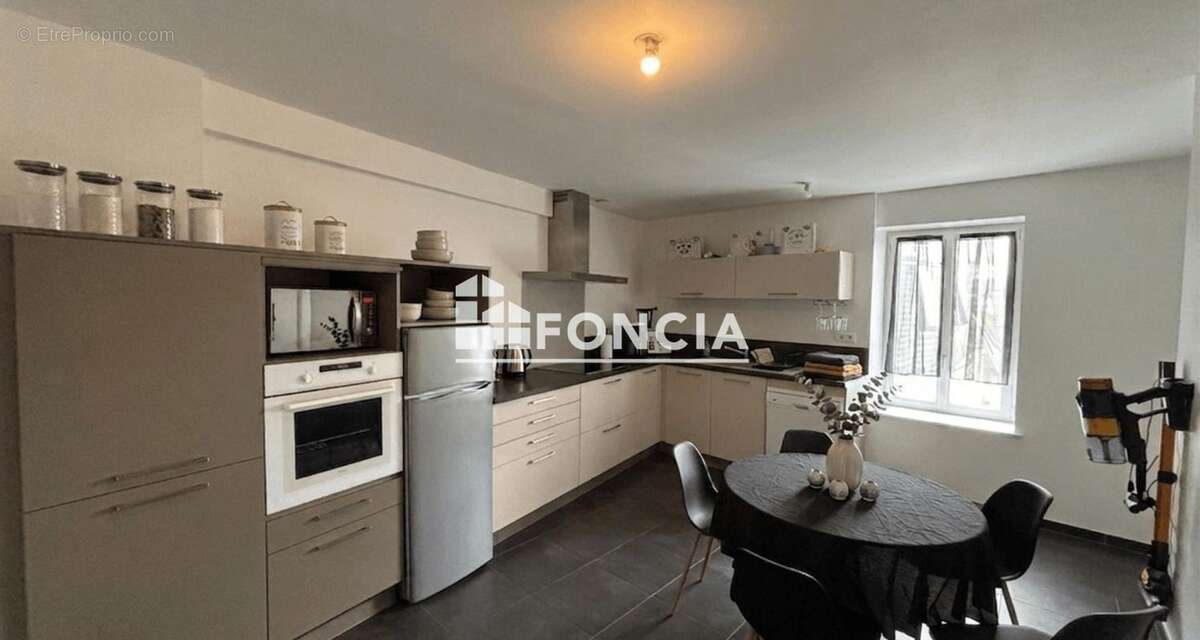  Exclusivité – Appartement de Caractère face à la Cathédrale (83 m²) – Boulogne-sur-Mer Vieille Ville - photo 3