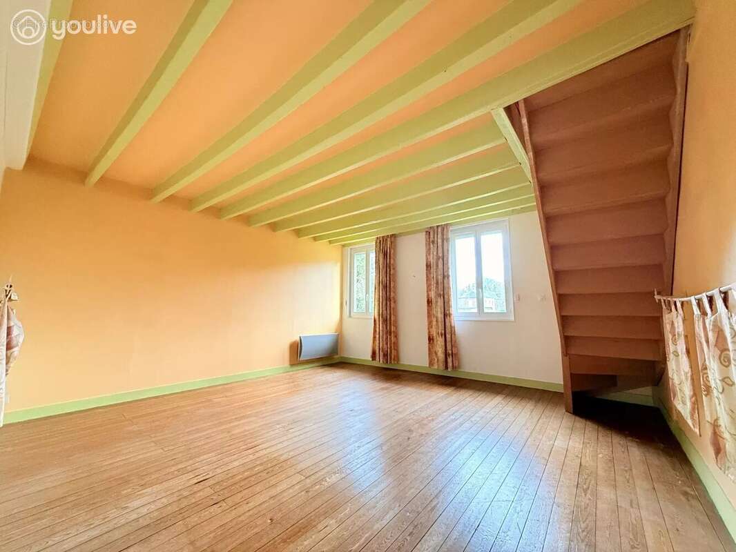 Maison à VILLERS-ECALLES