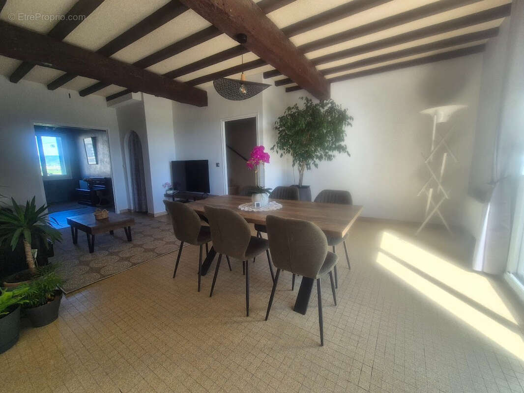 Maison à VILLEPINTE